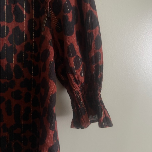 LOFT  Leopard Cheetah Print Gold metallic accent short sleeve Blouse size XL - Picture 14 of 14